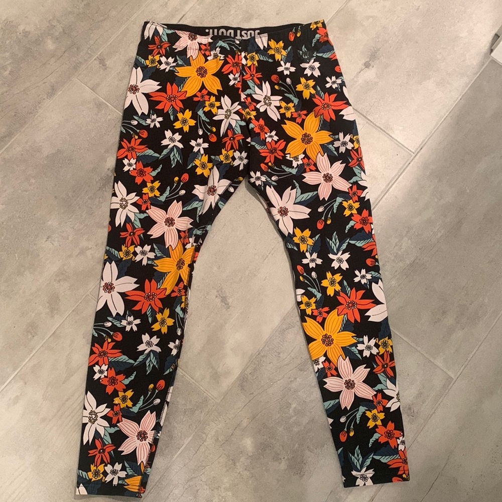 Nike floral leggings